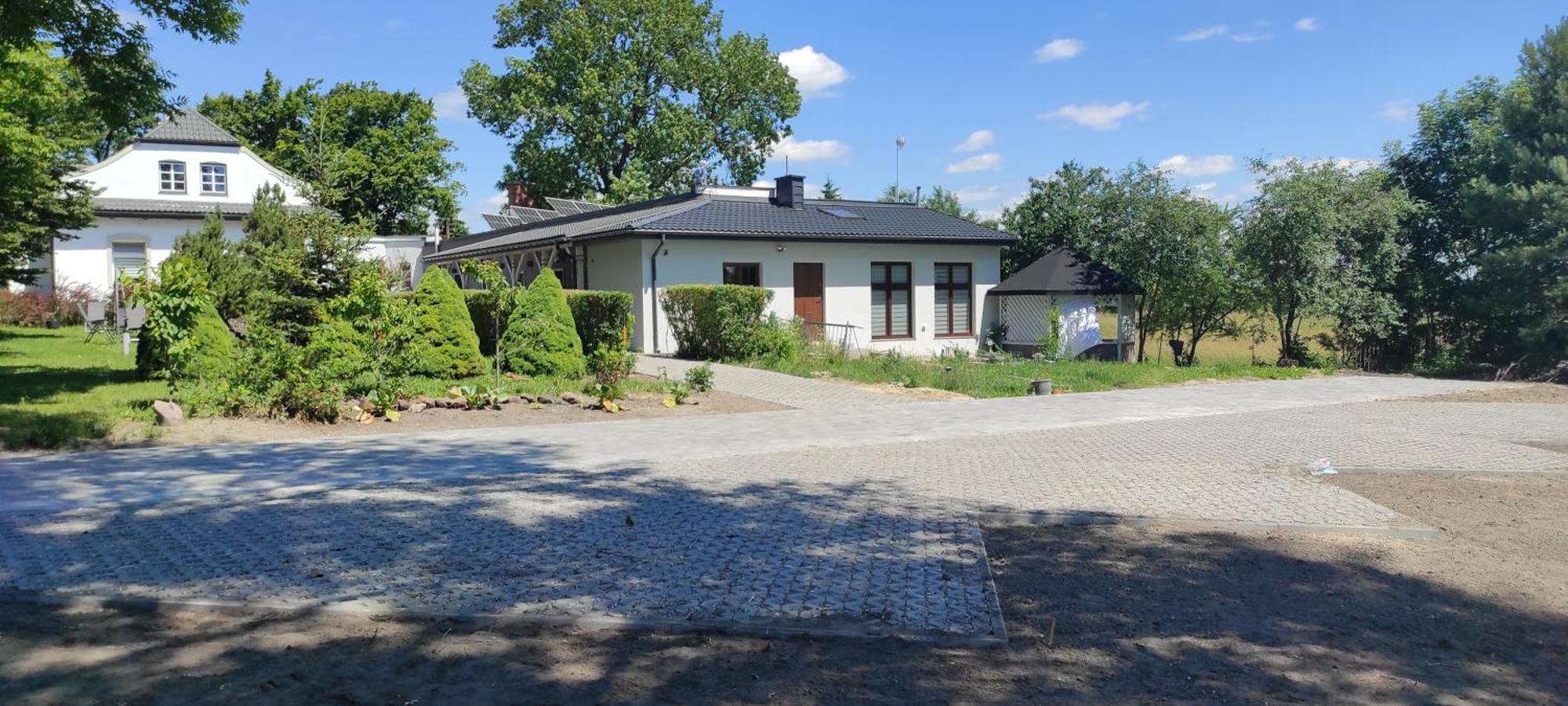 Segment Rodzinny Stara Szkola Weremowice Exteriör bild